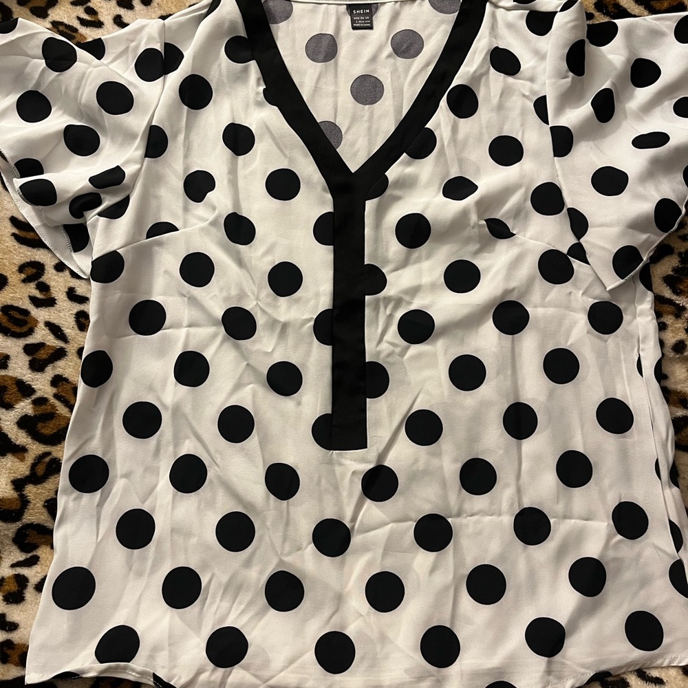 Women’s blouse